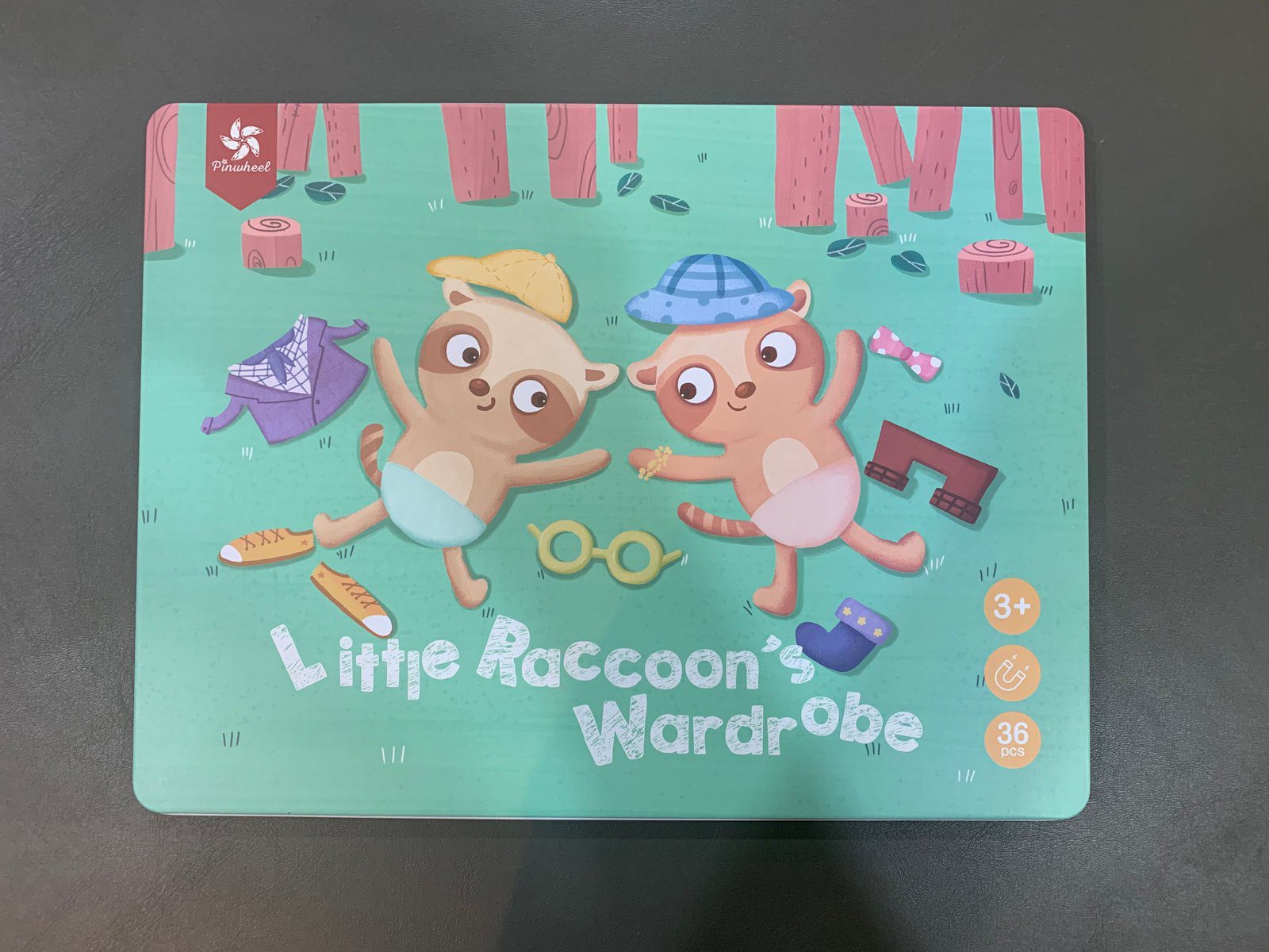 Little Raccoon’s Wardrobe-Dress up